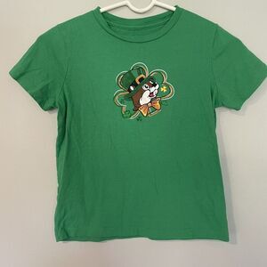 Buc-ee’s Youth T-shirt St. Patrick’s Day YS Small Let The Shenanigans Begin